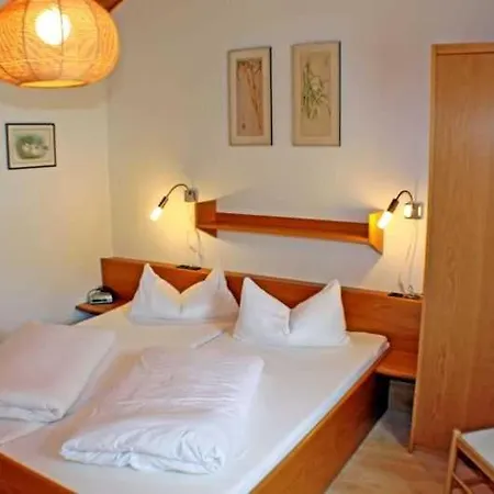 Oefingen 03 דירה באד דירהיים